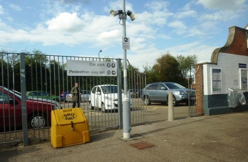 Photo 6x4 exit and car - photo,